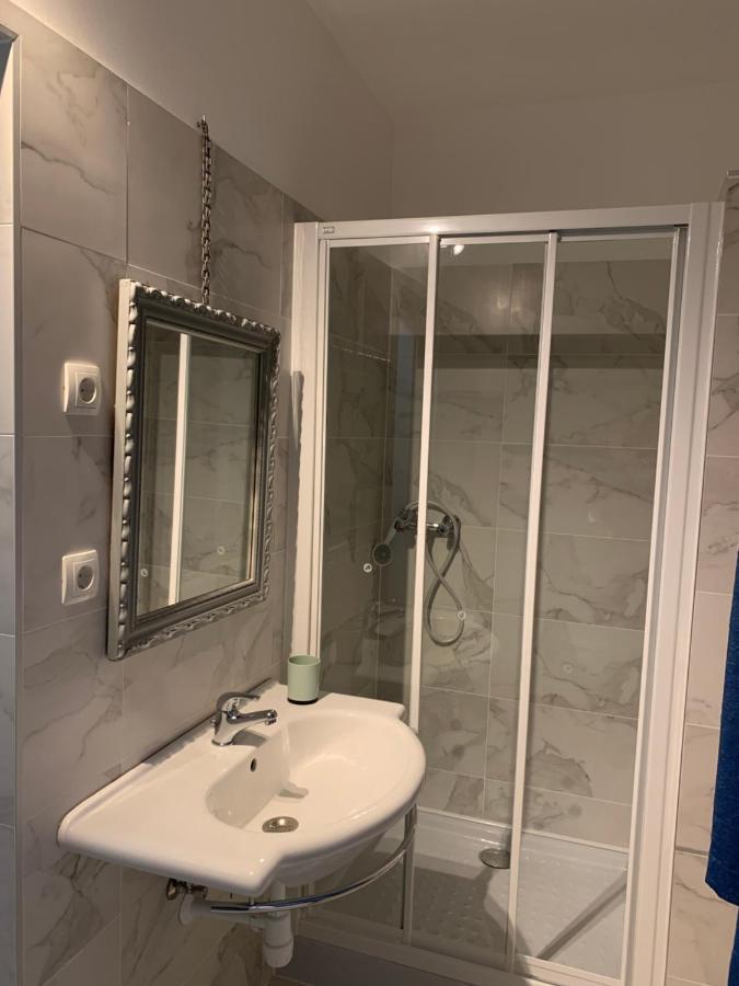 Lilium Villa Hévíz المظهر الخارجي الصورة