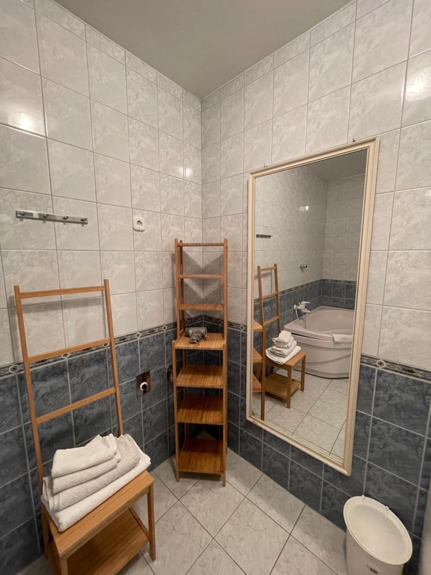 Lilium Villa Hévíz المظهر الخارجي الصورة